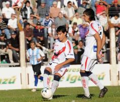 Foto de la galería: Guaraní 5 - Famaillá 1