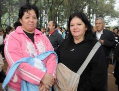 Foto de la galería: María madre del amor que junto a tu hijo Jesús amemos y cuidemos el don de la vida