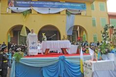 Foto de la galería: María madre del amor que junto a tu hijo Jesús amemos y cuidemos el don de la vida