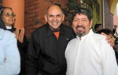 Foto de la galería: María madre del amor que junto a tu hijo Jesús amemos y cuidemos el don de la vida