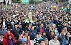 Foto de la galería: María madre del amor que junto a tu hijo Jesús amemos y cuidemos el don de la vida