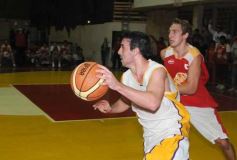 Foto de la galería: Tokio 69-Coatí 66