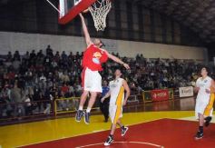 Foto de la galería: Tokio 69-Coatí 66