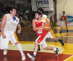 Foto de la galería: Tokio 69-Coatí 66