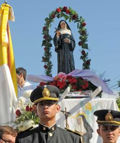 Foto de la galería: Miles de fieles renovaron su fe