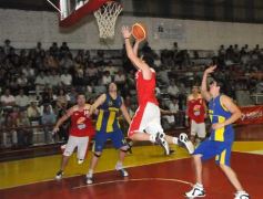 Foto de la galería: Tokio 89-Mitre 80