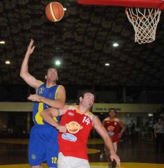 Foto de la galería: Tokio 89-Mitre 80