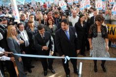 Foto de la galería: Nuevo Edificio y Discurso del Gobernador