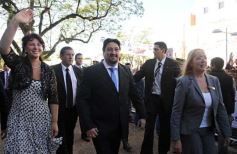 Foto de la galería: Nuevo Edificio y Discurso del Gobernador