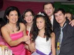 Foto de la galería: Los 15, de Ivana Villagra