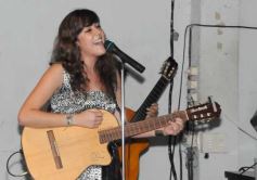 Foto de la galería: Julieta Oggier con amigos¡¡¡ en Orfeo