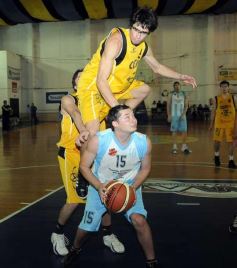 Foto de la galería: Racing 83-Aemo 69