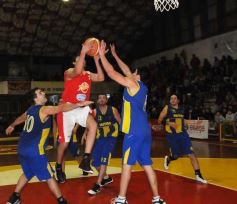 Foto de la galería: Tokio 82-Mitre 74