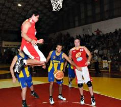 Foto de la galería: Tokio 82-Mitre 74