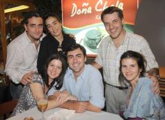 Foto de la galería: Viernes de Cena y Mentecato