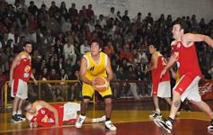 Foto de la galería: 1er.Juego-Tokio 65-Tirica 68
