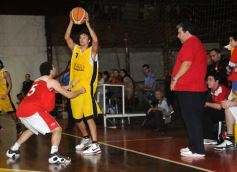 Foto de la galería: 1er.Juego-Tokio 65-Tirica 68