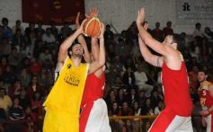 Foto de la galería: 1er.Juego-Tokio 65-Tirica 68