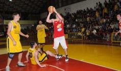 Foto de la galería: 1er.Juego-Tokio 65-Tirica 68