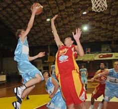 Foto de la galería: Tokio 71-OTC. 74,Campeón