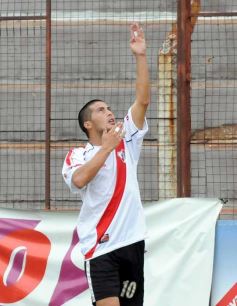 Foto de la galería: 1ra. Final-Guaraní 1-Mitre 3