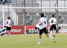 Foto de la galería: 1ra. Final-Guaraní 1-Mitre 3