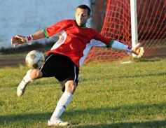 Foto de la galería: Brown 0-Papel Misionero 0