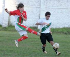 Foto de la galería: Brown 0-Papel Misionero 0