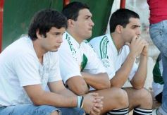 Foto de la galería: Brown 0-Papel Misionero 0