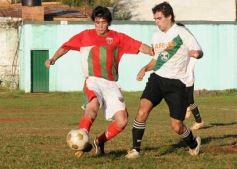 Foto de la galería: Brown 0-Papel Misionero 0