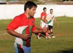 Foto de la galería: Brown 0-Papel Misionero 0