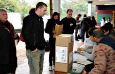Foto de la galería: Jornada electoral en Posadas