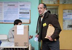 Foto de la galería: Jornada electoral en Posadas