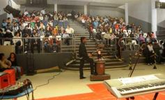 Foto de la galería: TV. Musica, Roberto Edgar en Canal12