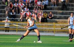 Foto de la galería: Final: Centro Rojo Campeonas-Capri A-