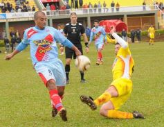 Foto de la galería: Crucero del Norte 1-Arsenal de Sarandí 3