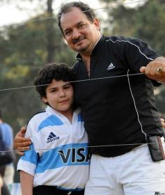 Foto de la galería: Capri-Lomas, Suspendido a los 20´¨ S.T.