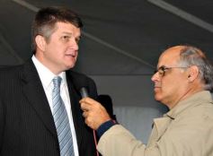 Foto de la galería: 80, Años de la estación experimental de Cerro Azul.-