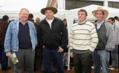 Foto de la galería: 80, Años de la estación experimental de Cerro Azul.-