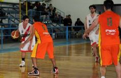 Foto de la galería: Fucion: 2 de Abril, Ch. 32-33 72-Guaraní A. Franco 65
