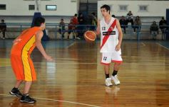 Foto de la galería: Fucion: 2 de Abril, Ch. 32-33 72-Guaraní A. Franco 65