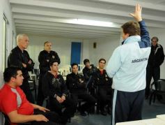 Foto de la galería: Clínica del Arbitro Internacional: Pablo Estevez.-