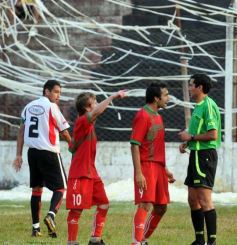 Foto de la galería: Rosamonte 1-Brown 0