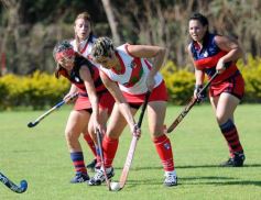 Foto de la galería: Winter Cup: Cazadores Rojo-Guaran-i Rojo