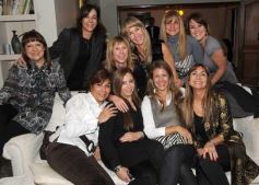 Foto de la galería: Cristina Laszeski, con amigas