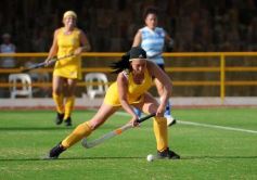 Foto de la galería: Por el 3er.Puesto-: Crucero Amarillo-Capri B.-