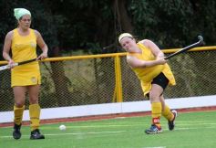 Foto de la galería: Por el 3er.Puesto-: Crucero Amarillo-Capri B.-