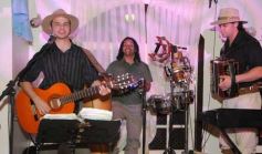 Foto de la galería: Jueves día y noche