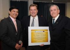 Foto de la galería: Reconocimientos a Profesionales