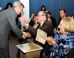 Foto de la galería: Reconocimientos a Profesionales